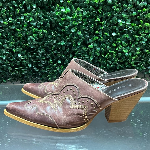 Rustee Cute Western Clogs - Picture 5 of 8